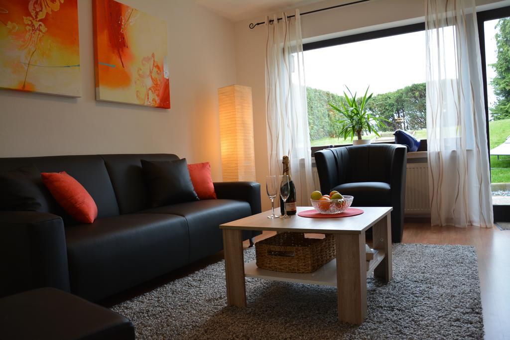 Ferienwohnung Hedi Mastershausen Zimmer foto