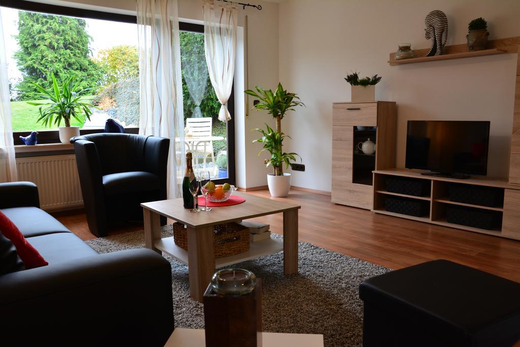Ferienwohnung Hedi Mastershausen Zimmer foto
